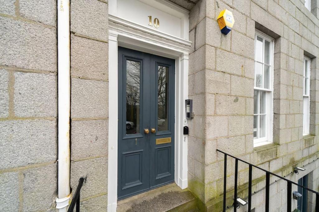 The Crescent, Aberdeen City Centre Apartment Exterior photo
